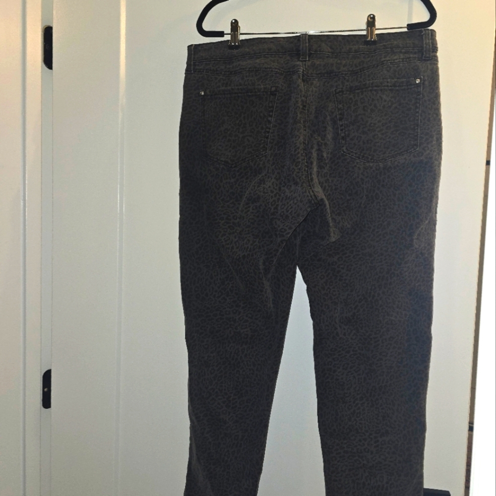 Dark Grey Leopard Print Jeans
